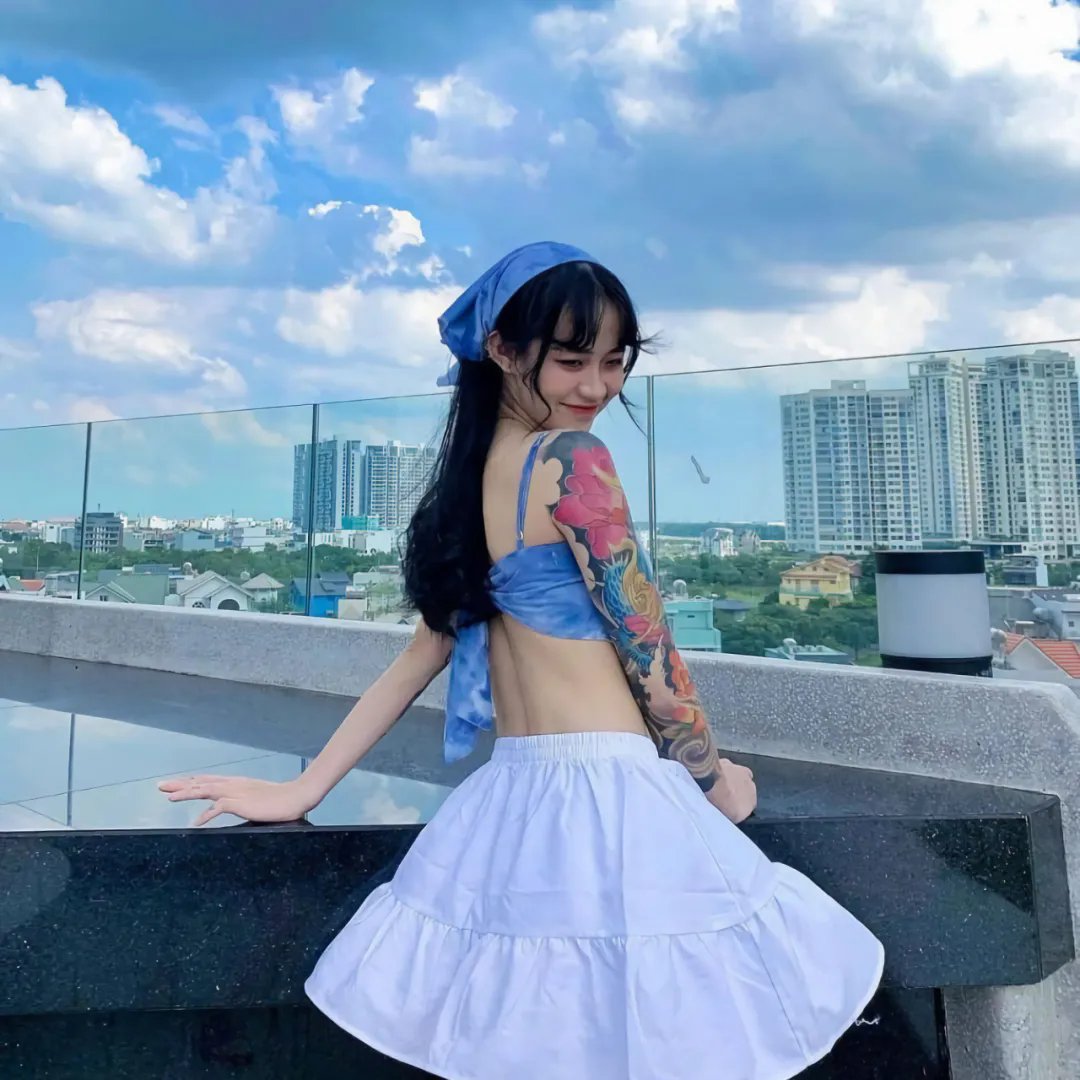 阿玛菲艳阳天